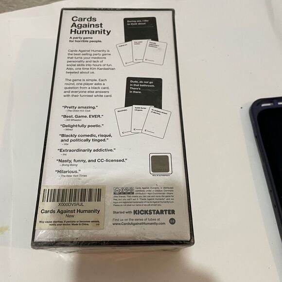 Cards Against Humanity Main Game for horrible people - Picture 2 of 3